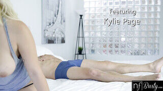 Kylie Page a hatalmas tőgyes barinő