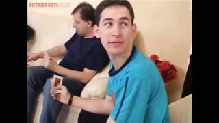 Zsuzsit a kreol zsenge kisasszonyt partiba nyomják