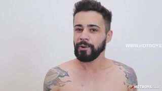 Dél Amerikai palit szexelik a nagyméretű farkú barna pasik