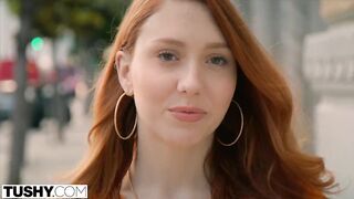 Arietta Adams a vörös luvnya tinédzser