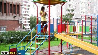 Amatőr orosz tinédzser szukát közösülnek