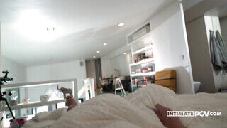 Its POV - Alyssia Kent a bűbájos román milf
