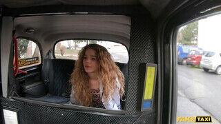 Fake Taxi - Sabrina Spice lovagol a taxis hímvesszőjén