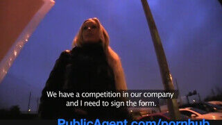 PublicAgent - Angel Wicky a csöcsös cseh spiné