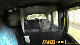 FakeTaxi Girl - tetovált kishölgy brutális baszást kap