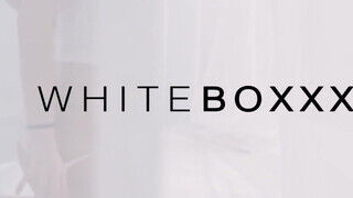 WHITEBOXXX - Clea Gaultier a vadító francia maca