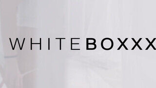WhiteBoxxx - Oxana Chic a fullos ukrán fiatalasszony
