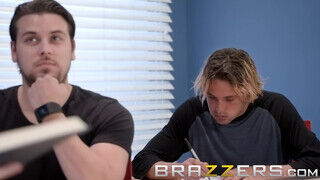 Brazzers - A perverz tanítónéni cidázza a diákját