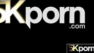 5K PORN - Lilian Stone a bombázó óriási keblű milf