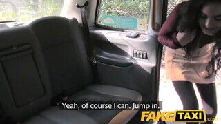 FakeTaxi - ártatlan kicsike tinédzser bige vastag kukit szop
