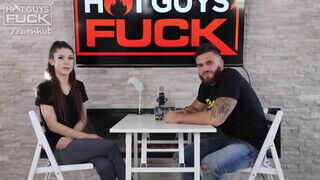 Hot guys fuck - ezzel a csávóval akarok kamatyolni !