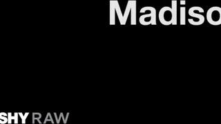 TUSHYRAW - Madison Summers segge megdugva
