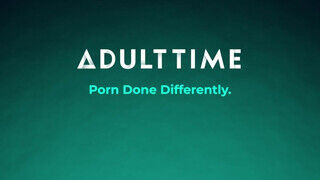 ADULT TIME - Lauren Phillips a férje előtt kufircol