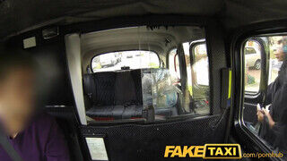 FakeTaxi - Lola Marie a néger vadító csajszika