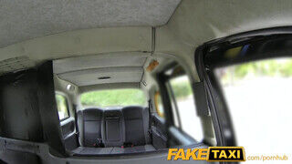 FakeTaxi - Megan Clara a nagyméretű cickós zsenge