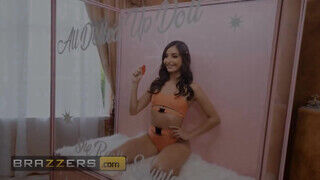 Brazzers - Emily Willis keményen megdöngetve