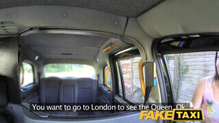 FakeTaxi - Latin Amerikai csajszika kufircol a taxissal
