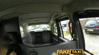 FakeTaxi - Amarna Miller a kolumbiai kicsike cafka