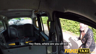 Fake Taxi - Brooke Jameson az óriás tőgyes milf