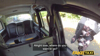 Fake Taxi - Elizabeth Romanova a izgató világos szőke milf