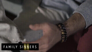 Family Sinners - Rachael Cavalli a izgató milf