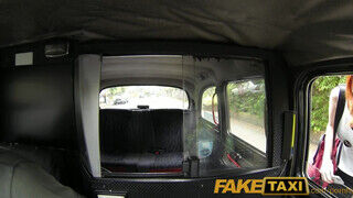 FakeTaxi - Zara DuRose feneke megszexelve