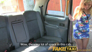 FakeTaxi - kanadai kiscsaj picike szűk vaginája