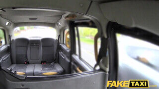Fake Taxi - Nagyon vékony kis csaj megkamatyolva