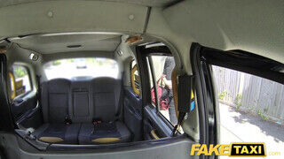 Fake Taxi - Nagyméretű didkós milf fuvarért kúrel