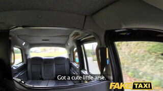Fake Taxi - Chloe Carter popsikáját megbasszák