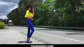 TeamSkeet - Janeth a borostás cunis dél amerikai