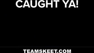 TeamSkeet - Sahily Sweet megkívánta a péniszt