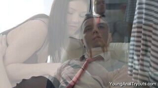 Young anal Tryouts - egy pasi és három fiatalasszony !!!