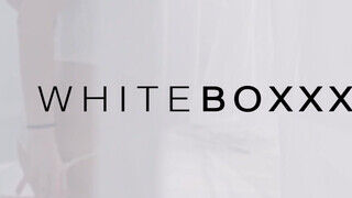WhiteBoxxx - Silvia Dellai a csábító cseh nőci
