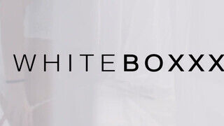 WhiteBoxxx - Jia Lissa és Sabrisse dögös orosz csajok egymással foglalkoznak