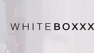 WhiteBoxxx - kolosszális picsájú kishölgy reggel is akar szeretkezni
