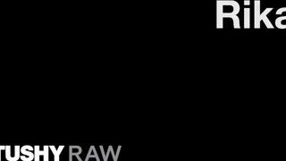 TUSHYRAW - Rika seggel lovagolja meg a orbitális farkat