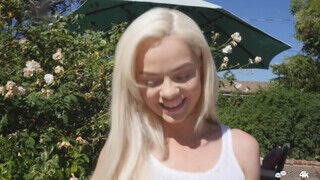 Elsa Jean és a kertész manus gigászi pénisze