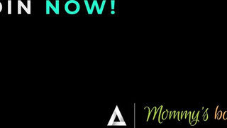 MOMMY'S BOY - Penny Barber és Chloe Surreal meg a zsenge fószer