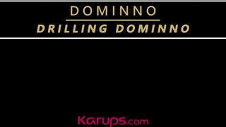 Karups - Dominno a bazinagy didkós milf