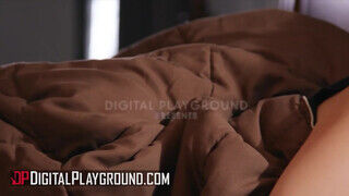 Digital Playground - Desiree Dulce a bombázó termetes csöcsű lány