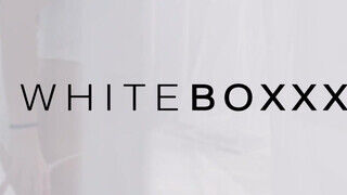 WhiteBoxxx - Vinna Reed a csinos cseh spiné