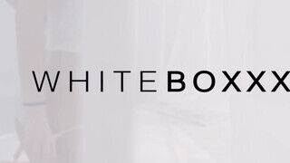WHITEBOXXX - Stacy Cruz a masszőrrel kufircol