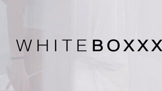 WhiteBoxxx - Vanessa Decker imád elélvezni