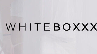 WhiteBoxxx - Ashely Ocean lyuka megdöngetve
