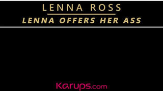 Lenna Ross hátsója megkettyintve