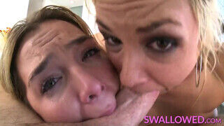 SWALLOWED - Samantha Reigns és Lolly Dames bájdorongot szopnak