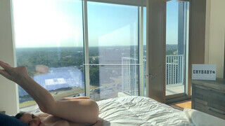 Stephanie Vixen kufircol a hotelben