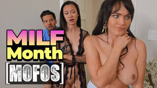 MOFOS - Krissy Lynn és Madi Laine megrakva