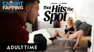 ADULT TIME - Kit Mercer picsája kivánta a péniszt